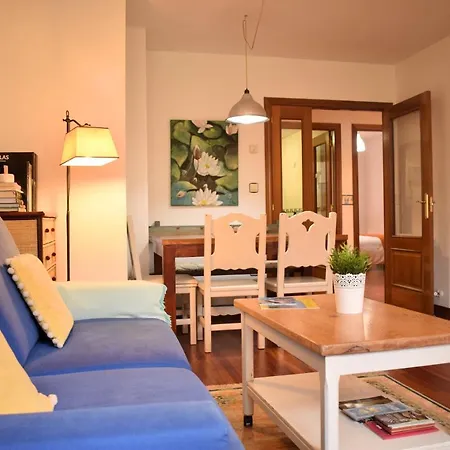 Aras Home, Gran Cocina, Terraza Y Garaje Apartament *