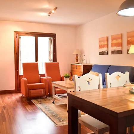 Aras Home, Gran Cocina, Terraza Y Garaje Apartament *